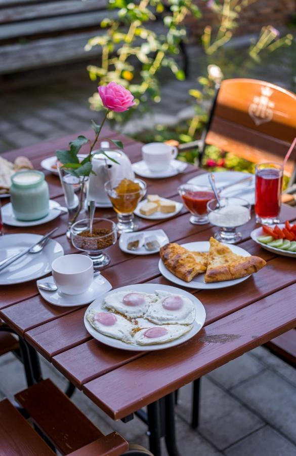 Hotel History • Სასტუმრო Ისტორია ซิคนาคี ภายนอก รูปภาพ