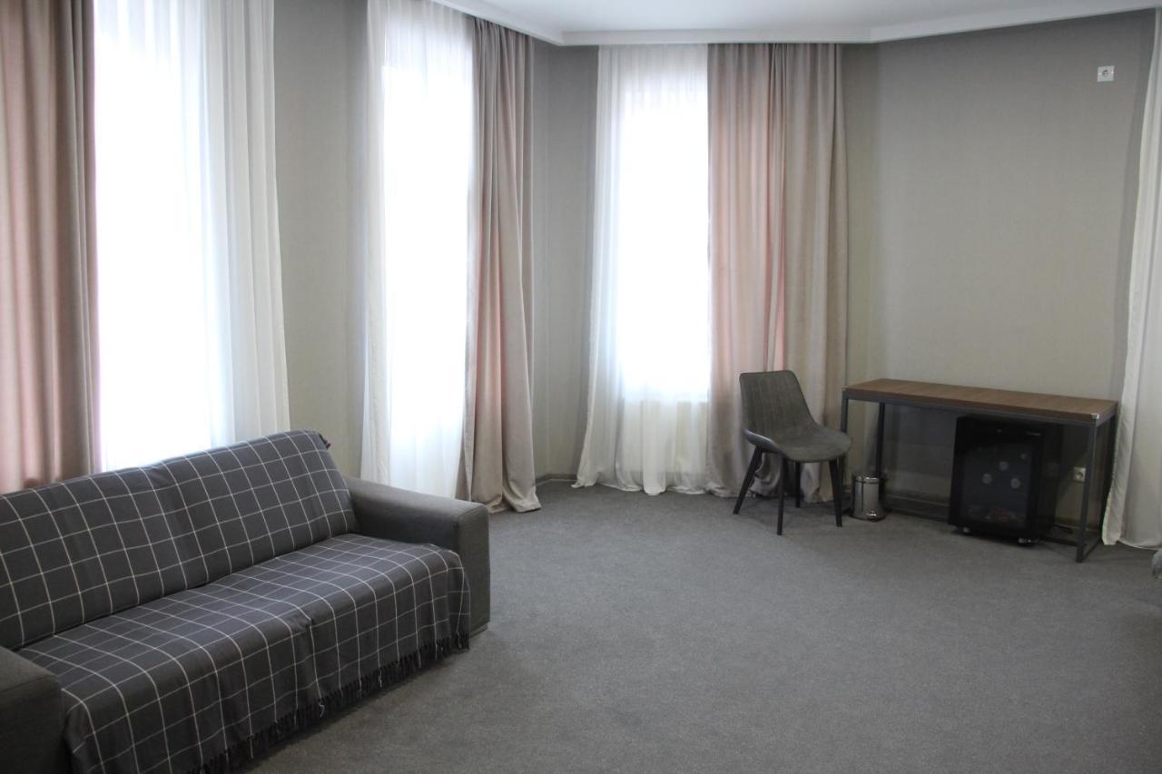 Hotel History • Სასტუმრო Ისტორია ซิคนาคี ภายนอก รูปภาพ